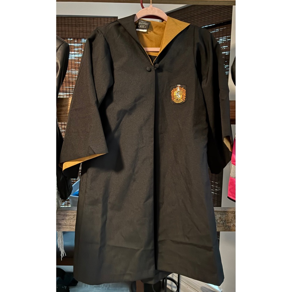 Harry Potter Hufflepuff Robe Universal Studios Kids XXXS Black Yellow Costume